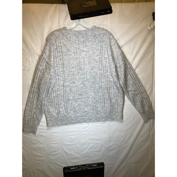 Women's Legendary Outfitters Soft Cozy Pullover Sweater Grey Size Small - Picture 2 of 9